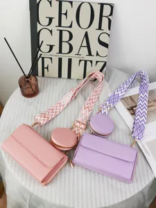 Borsa Porta Cellulare a Tracolla in Pelle PU da Donna Set Mini Borsa da Spalla Squadrata Multifunzionale Con Tracolla Larga a Motivo Geometrico