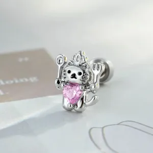 Pendiente de gato chef de acero de titanio con un cristal rosa en forma de corazón
