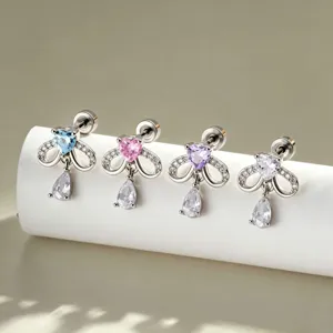 Alliage de Titane Acier Inoxydable Nœud Cœur Strass Piercing Helix pour Femmes Cristal Goutte d'Eau Bijoux