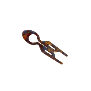 Acetate fish-shaped U-shaped hair pin with tortoiseshell pattern for elegant bun hairstyles