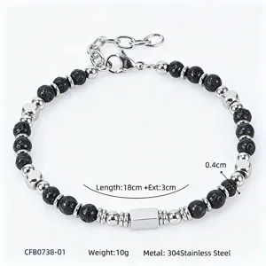 Vista dettagliata del bracciale in pietra lavica e acciaio inossidabile 304 con misure