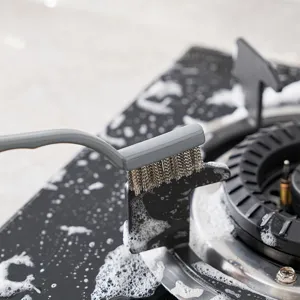 Brosse de nettoyage de cuisinière à gaz robuste avec poils métalliques pour la cuisine