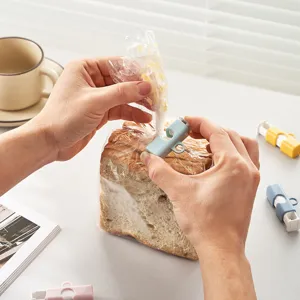 Clip di Sigillatura per Alimenti in Stile Giapponese Sigillatore per Sacchetti di Plastica per Snack Pane Riutilizzabile Resistente All'umidità Clip di Sigillatura per Cucina Colori Assortiti