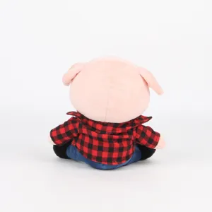 Detaillierte Rückansicht des John Pork Plüschtiers in rot kariertem Hemd und Jeans