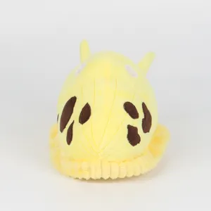 Detailansicht der Rückseite einer realistischen gelben Bananenschnecke als Plüschtier
