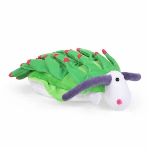 Détail latéral d'une peluche colorée de limace de mer nudibranche en vert et violet vif.