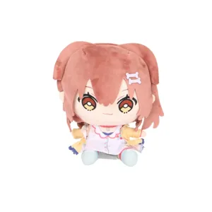 Niedliche Inugami Korone Hololive Anime Charakter Plüschfigur Puppe auf weißem Hintergrund