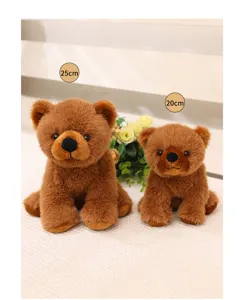 Comparaison détaillée des tailles d'ours en peluche marron de 25 cm et 20 cm pour enfant