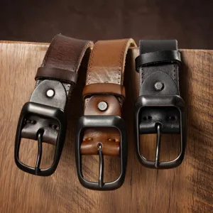 Classic genuine leather belt for men and women, vintage casual metal pin buckle waist strap.