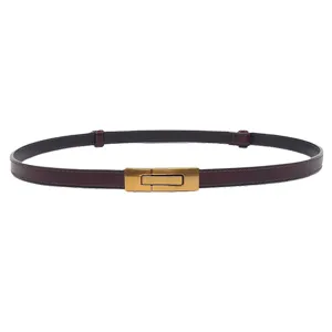 Cintura sottile in vera pelle da donna con fibbia in metallo per abiti ed eleganti.