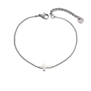 Minimalistisches silberfarbenes Box-Chain-Armband mit horizontalem Kreuzanhänger