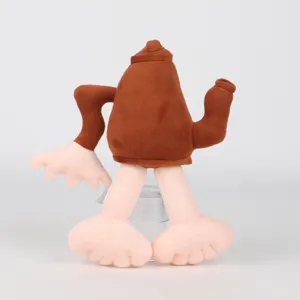 Dettaglio della vista posteriore del peluche Sahur marrone con grandi piedi e texture morbida