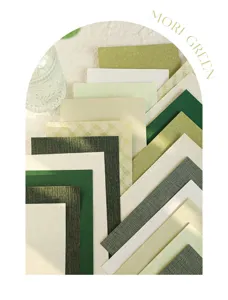 Grünes strukturiertes Scrapbook Papier, Vintage Hintergrund für DIY Tagebücher und Basteln.