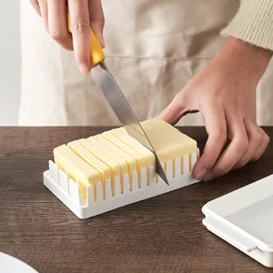 Portaburro in stile giapponese con coperchio per tagliare e conservare il formaggio in frigo