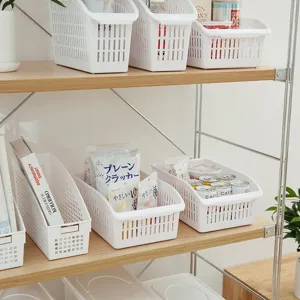 Japanische schräge Aufbewahrungskörbe für Küche und Speisekammer-Organisation
