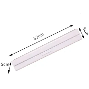 Dispenser magnetico per pellicola trasparente bianca con taglierina, lunghezza 32 cm