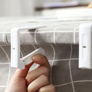 Moderne Clip Per Tovaglia In Plastica ABS Bianco Fermatovaglia Antiscivolo Per Cucina Pranzo Picnic Supporto Per Tovaglia Casa Ristorante