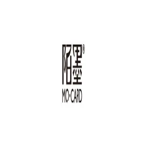 MoMo brand logo detail view for decorative PET pendant, showcasing original design style.