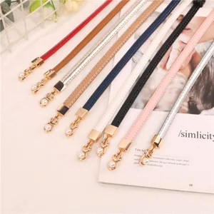 Dames smalle taille riem met parel gesp stijlvolle PU lederen decoratieve riem voor jurk trui