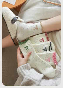 Sweet polka dot bow mid-calf socks Japanese style soft fabric close detail view