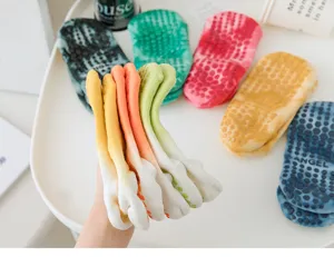 Non-slip tie-dye pilates socks with grip dots, breathable short yoga socks for fitness.