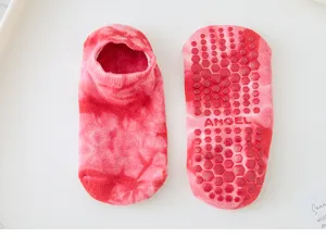 Professional tie-dye pilates yoga socks with non-slip grip dots for fitness and sports workouts.