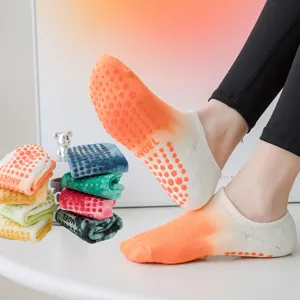 Professional Non-Slip Pilates Yoga Socks Tie-Dye Gradient Breathable Athletic Short Socks For Women Sports Fitness