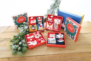 Coffret cadeau de chaussettes de Noël mignonnes chaussettes en coton dessin animé chaud