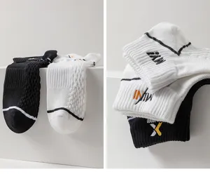 Calcetines cortos de verano para hombre de malla transpirable con bordado deportivo