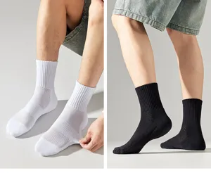 Men's breathable mid-tube athletic cotton socks in black and white colors detailed shot.
