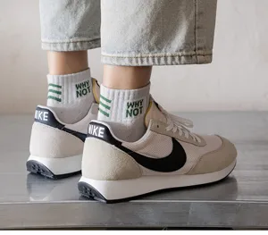Men casual sports low cut socks and vintage sneakers fashion footwear streetwear daily wear
