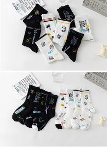 Trendy cotton mid-calf crew socks featuring cool graffiti prints and slogan designs.