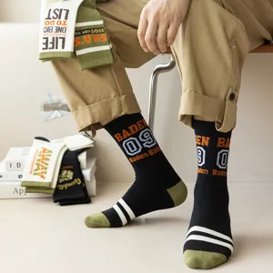 Calcetines largos hombre elegantes estilo calle casual algodón moda baloncesto uso diario