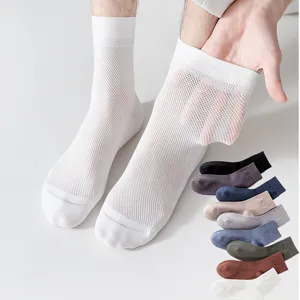 Chaussettes d'Affaires pour Hommes Décontractées Couleur Unie Maille Respirante Fines Mi-mollet Coton Été Évacuant l'Humidité Sport