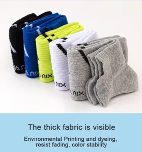 Men athletic sports socks thick fabric comfortable breathable running cycling basketball socks
