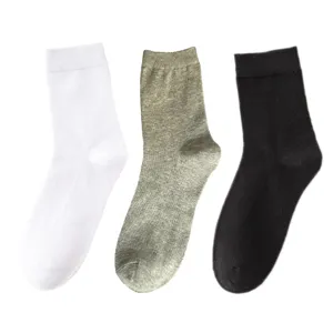 Herren einfarbige mittelhohe Baumwollsocken Fruehling Sommer Business Casual 3er Pack