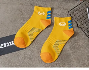 Men's short cotton socks spring summer athletic casual breathable trendy ankle socks.