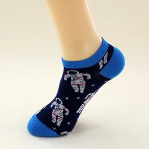 Cotton ankle socks for men and women featuring cool astronaut and star knit patterns.