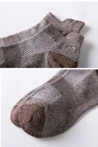 Detailed view of men's breathable mesh short boat socks, comfortable cotton knit for summer.