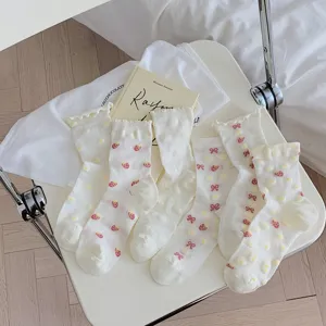 Cute white mid-tube socks with sweet strawberry and bow prints, Japanese style cotton socks.