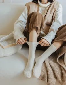 Cozy winter wool ribbed mid-tube socks for women, vintage style knit daily warm socks.