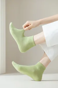 Damen Sommer reine Baumwolle Mesh low-cut atmungsaktive kurze Socken einfarbig casual