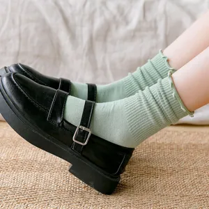 Ruffled midi socks for women, trendy Japanese style solid color cute lace student socks.