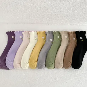 Women sweet lettuce trim floral embroidered mid-tube socks colorful hosiery pairs display