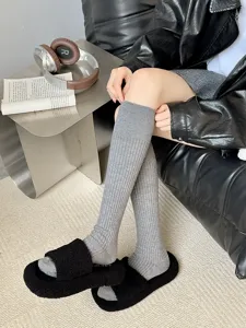 Gezellige grijze gebreide overknee lange sokken voor dames winter warme thermische kousen