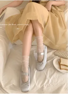 Calzini trasparenti da donna in rete con cuori, sottili e traspiranti stile college dolce e carino.