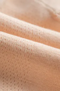 Feine Baumwoll-Netzsocken Detail Nahaufnahme, atmungsaktive Sommer Damen Socken Textur.