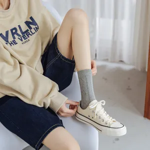 Women's mid-tube cotton socks spring summer Japanese style casual daily wear jacquard soft socks