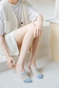 Mesh low-cut sock detail, breathable floral pattern, summer thin invisible short socks.