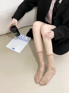 Women sheer lace mid tube socks sweet ruffles summer ultra thin hosiery Japanese Lolita style